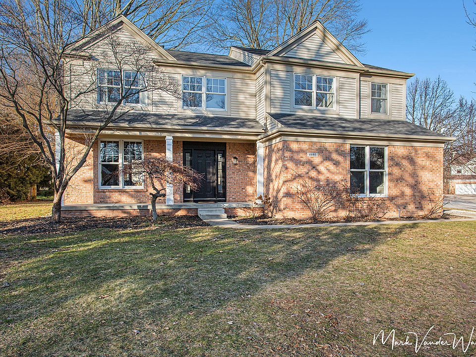 1st image of 4693 Woodcreek Dr SE