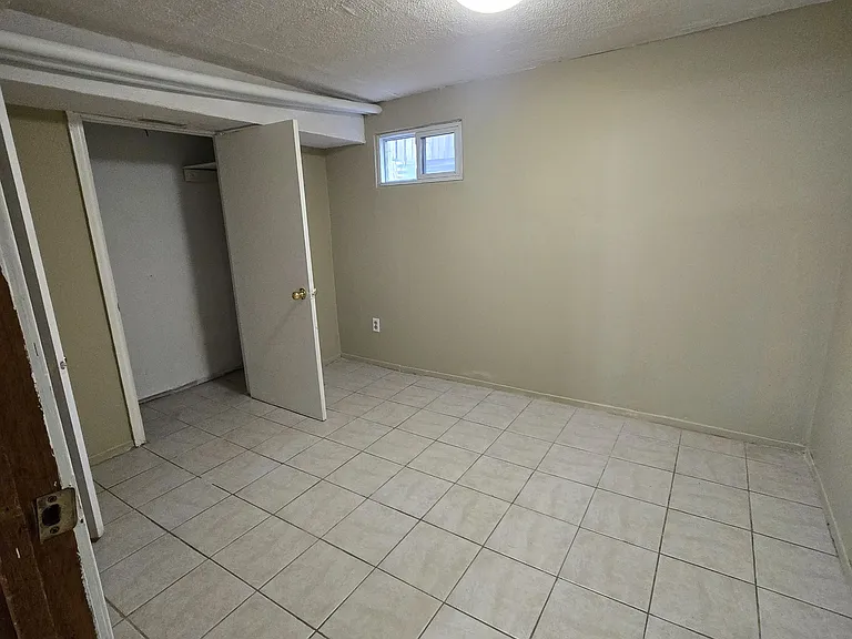 14 Richardson Dr #B — Photo 5