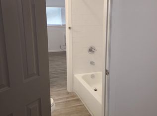 Malibu Apartments, Tulsa, OK 74135