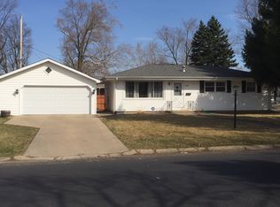 2607 W Flint St, Peoria, IL