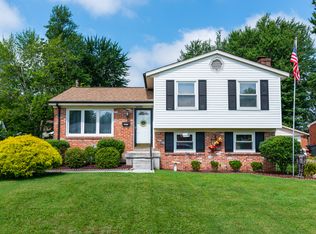6606 Broadhale Dr, Louisville, KY 40291