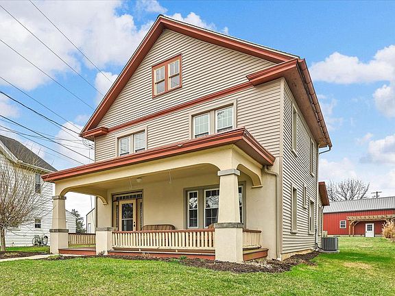 5th image of 301 E Meadow Valley Rd