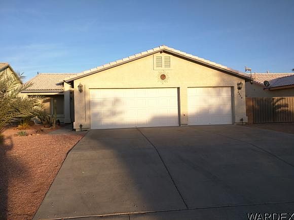 1st image of 4420 S Caitlan Ave