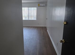 5105 Bakman Ave #15, North Hollywood, CA 91601
