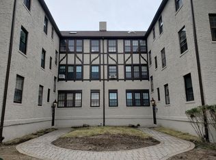 19 Leroy Pl, Red Bank, NJ