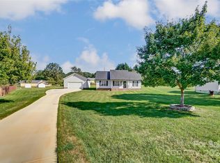 426 Cottonwood Cir, Monroe, NC 28110