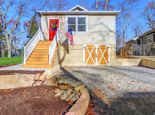 9 Norwich Rd, Sound Beach, NY 11789