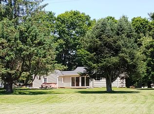 206 Elizabeth St, Albion, MI