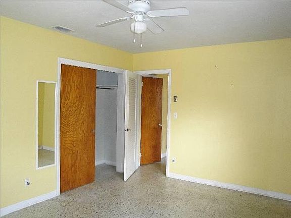 4th image of 5714 19th Ave S