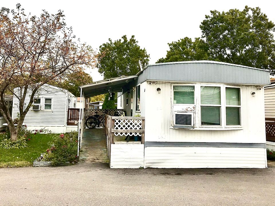 1st image of 2993 Curtis St Lot 52