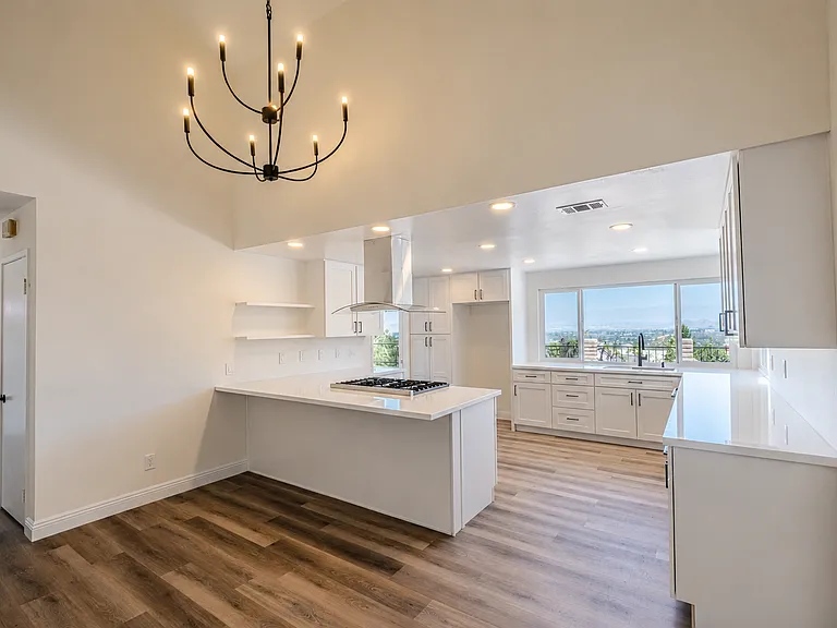 1371 Cadwell Ct — Photo 8