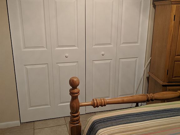 3rd image of 329 Anthony Ave SE