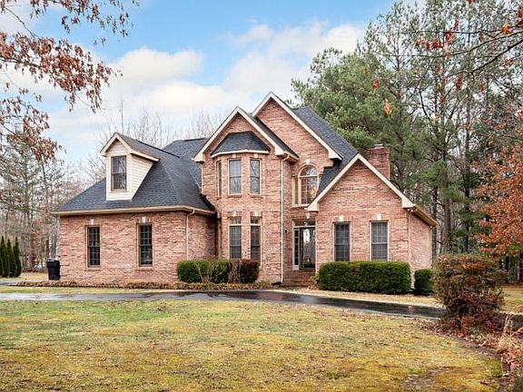 2nd image of 102 Blanton Ct