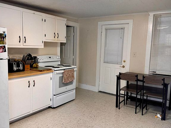 2nd image of 53 Ticonic Street