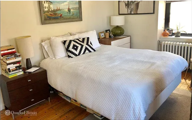 Rented by Douglas Elliman | media 13