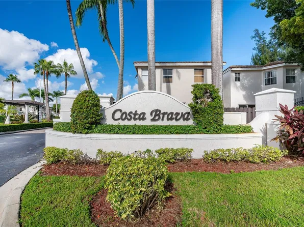 4865 NW 108th Path, Doral, FL 33178