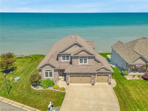 1563 Villa Grande Dr, Painesville, OH 44077