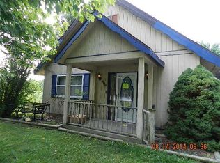 606 E Sycamore St, Silver Lake, IN 46982