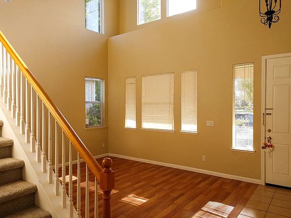2nd image of 9625 Cedar Oak Way