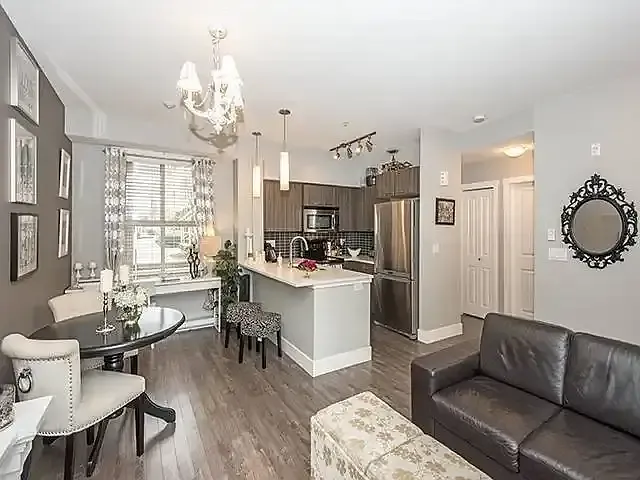 2110 Rowland St #109 photo 1
