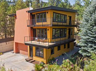 1696 SW Knoll Ave #1 & 2, Bend, OR 97702