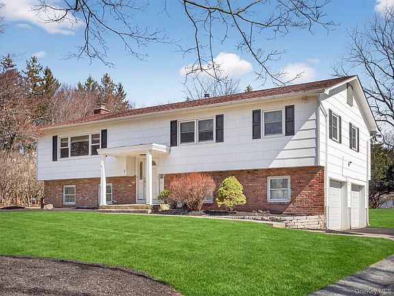 5th image of 8 Hampton Road