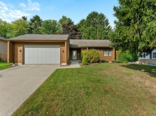 920 Shorewood Blvd, Manitowoc, WI 54220