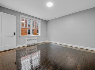 27 Chapman St APT 38, East Hartford, CT 06108