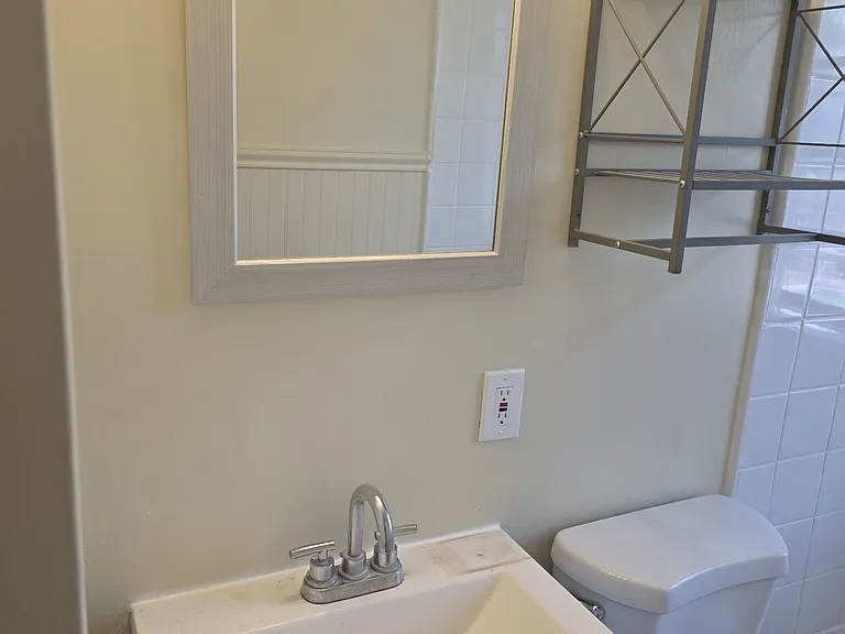 44 Virginia Ave — Photo 35