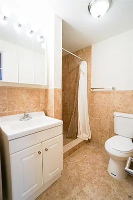 Rented by DSA Realty | media 23