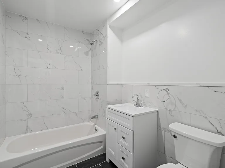 25-88 41st St #202 — Photo 5