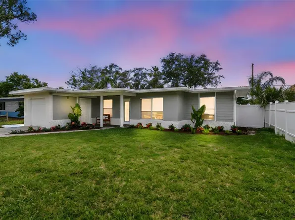 2452 Bayshore Blvd, Dunedin, FL 34698