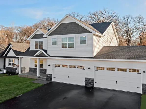 19477 Carson Cir NW, Elk River, MN 55330