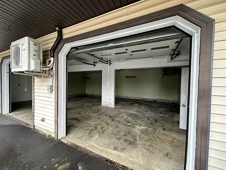 147 Lincoln St #3 — Photo 12