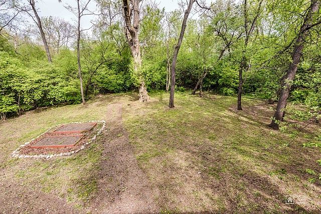 2nd image of 2114 Pebble Creek Dr