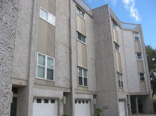 1322 Oak St, Saint Simons Island, GA 31522