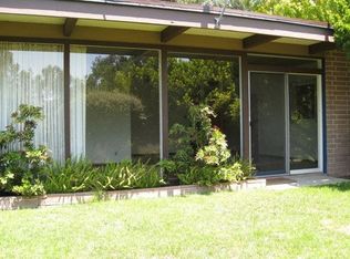 6647 Saroni Dr, Oakland, CA 94611