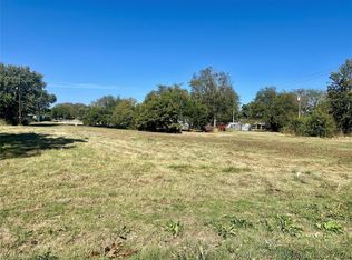 E Ash St, Haskell, OK 74436