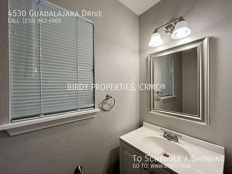 4530 Guadalajara Dr — Photo 23