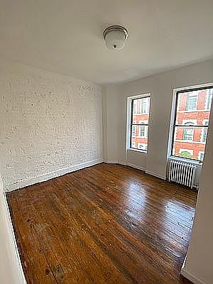 1st image of 406 E 9th St #4N