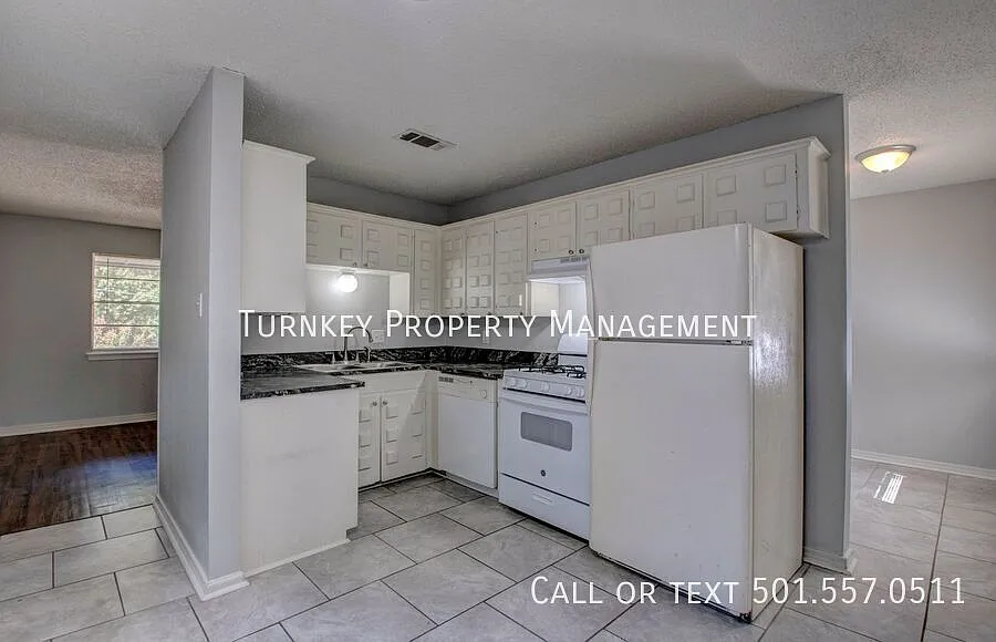 11015 Mara Lynn Rd Unit D — Photo 3