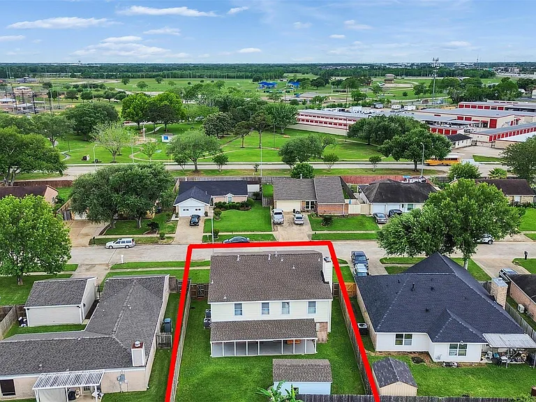 10027 Glenkirk Dr — Photo 32
