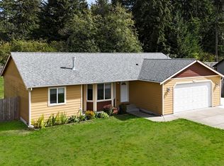 817 Cody St SE, Rainier, WA
