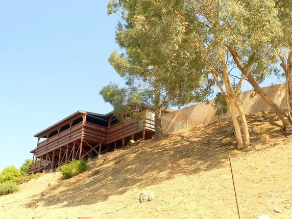 10 Lacewood Ct, Bodfish, CA 93205