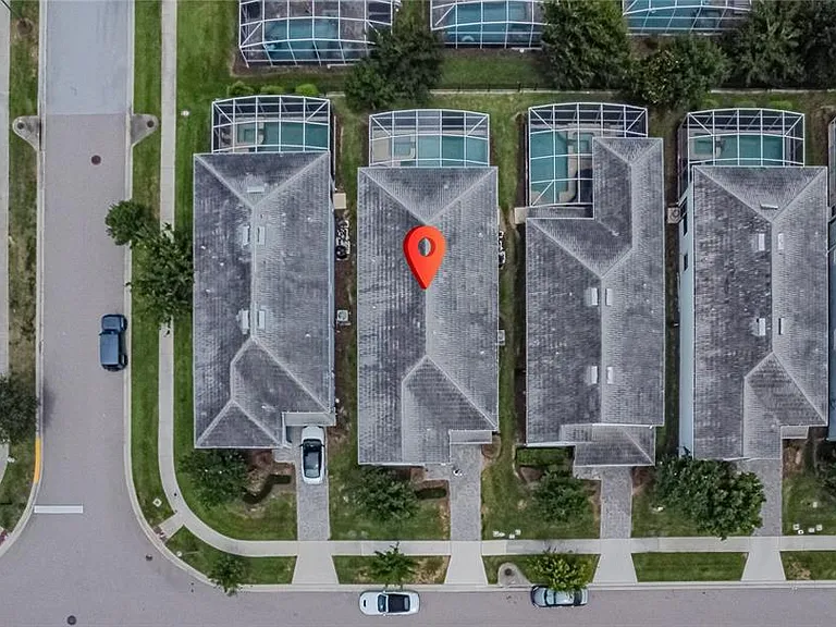 1565 Flange Dr — Photo 2
