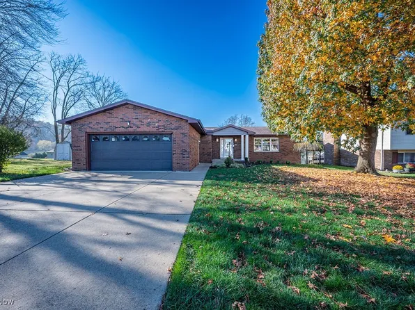 155 Doolin Dr, Williamstown, WV 26187