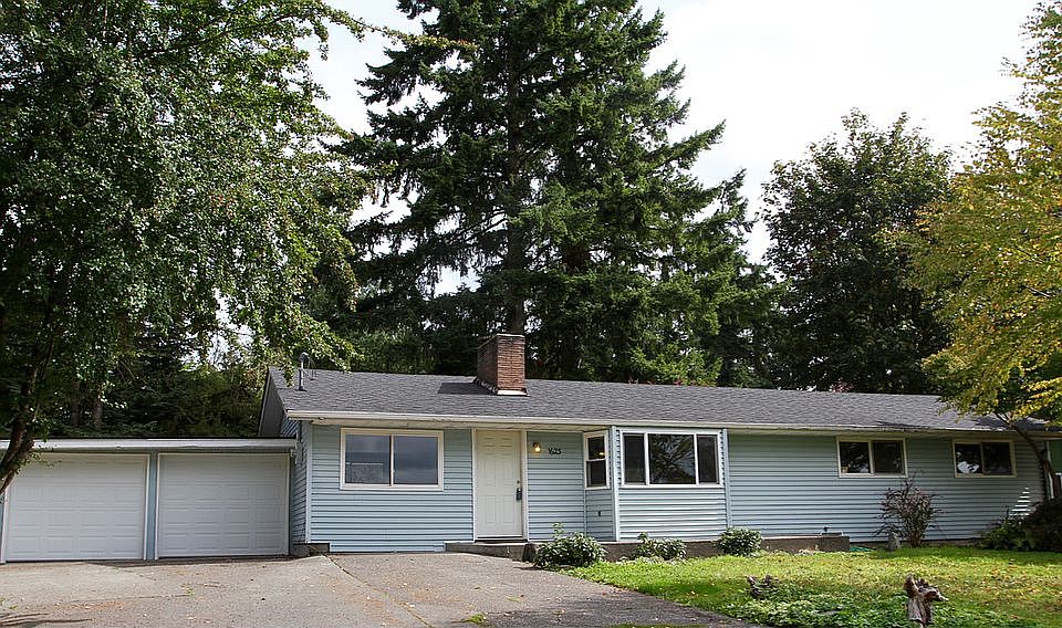1st image of 1623 Holly Vista Dr
