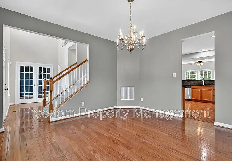 7629 Hamelin Ln — Photo 12
