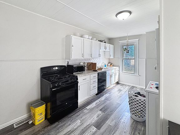 5th image of 1519 42nd St