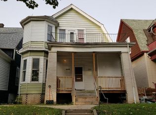 4767 N 34th St, Milwaukee, WI 53209
